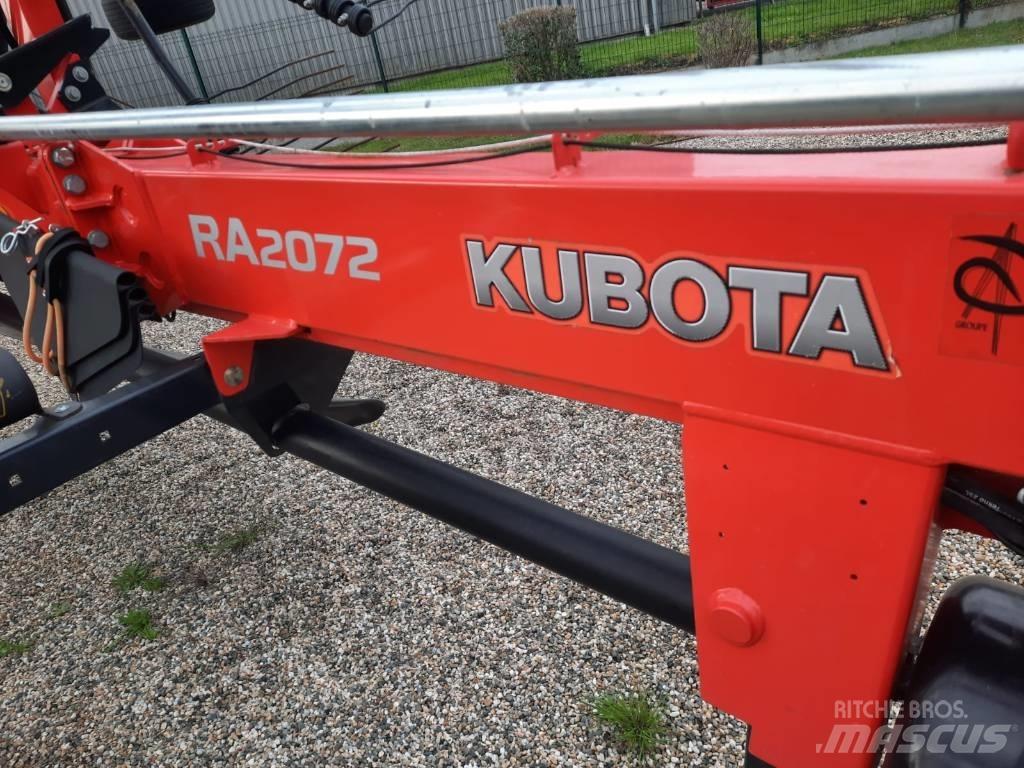 Kubota RA2072 Obračalniki in zgrabljalniki