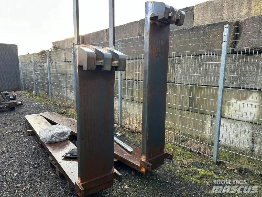 Linde H160 16ton Dizelski viličarji