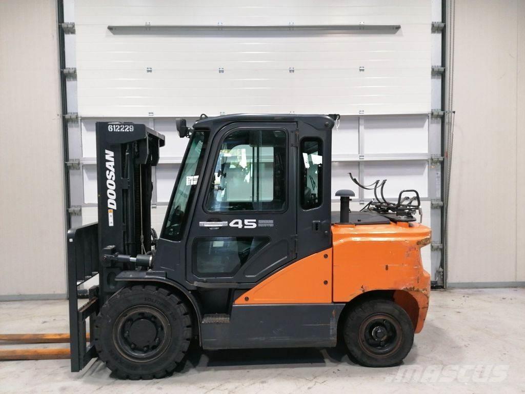 Doosan G45SC-7 Plinski viličarji