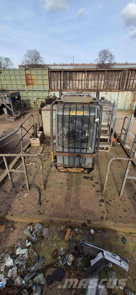 Lefort 850 Gradbeništvo - drugo