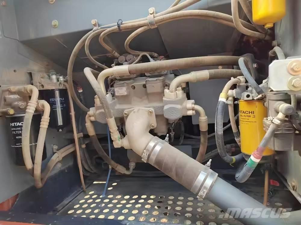 Hitachi ZX 200 Bagri goseničarji