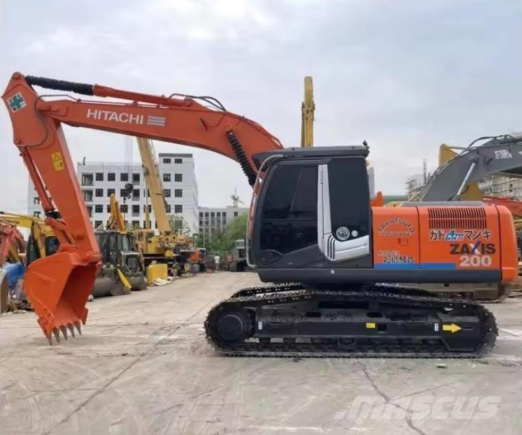 Hitachi ZX 200 Bagri goseničarji
