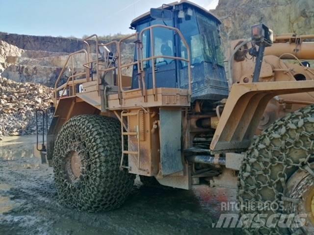 CAT 988 H Kolesni nakladalci