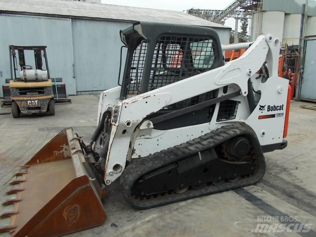 Bobcat T590 Skid steer mini nakladalci