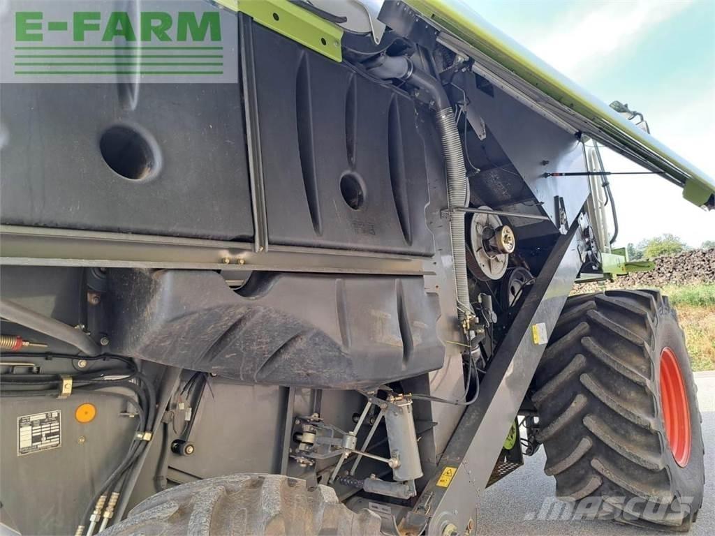 CLAAS lexion 550 Kombajni