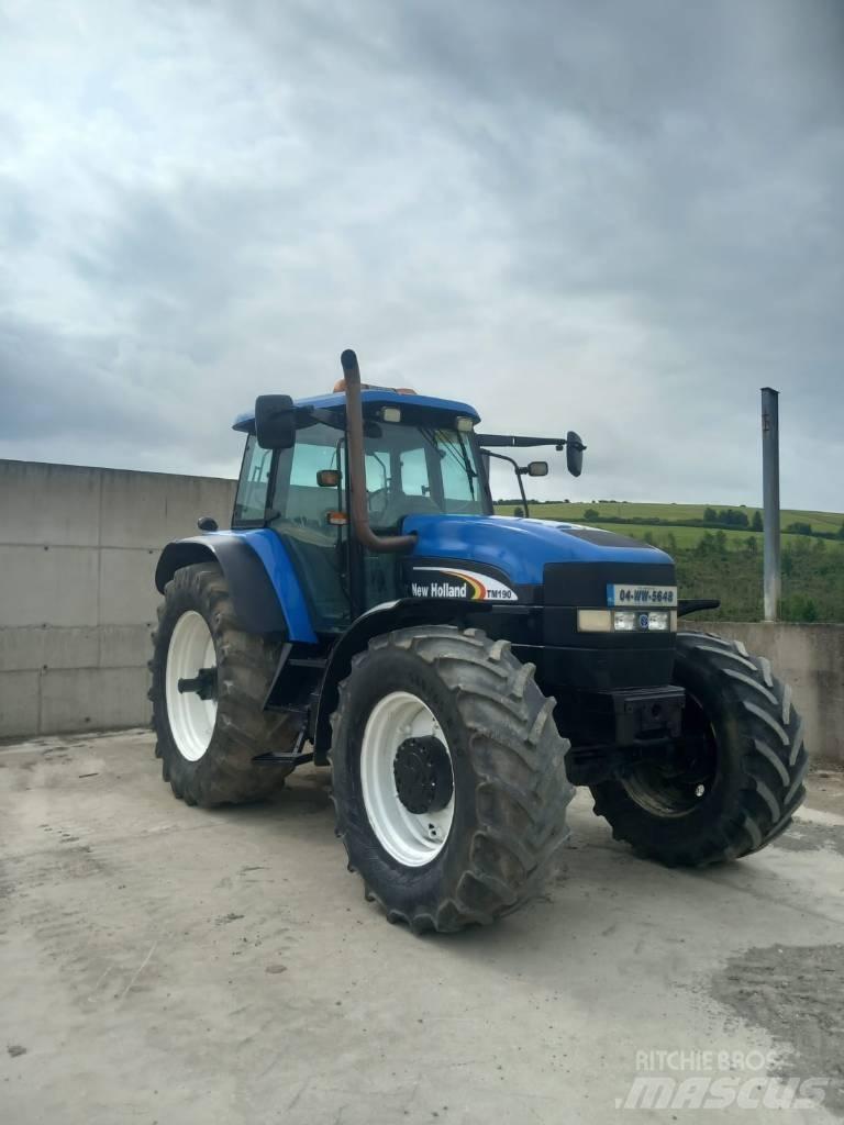 New Holland TM 190 Traktorji