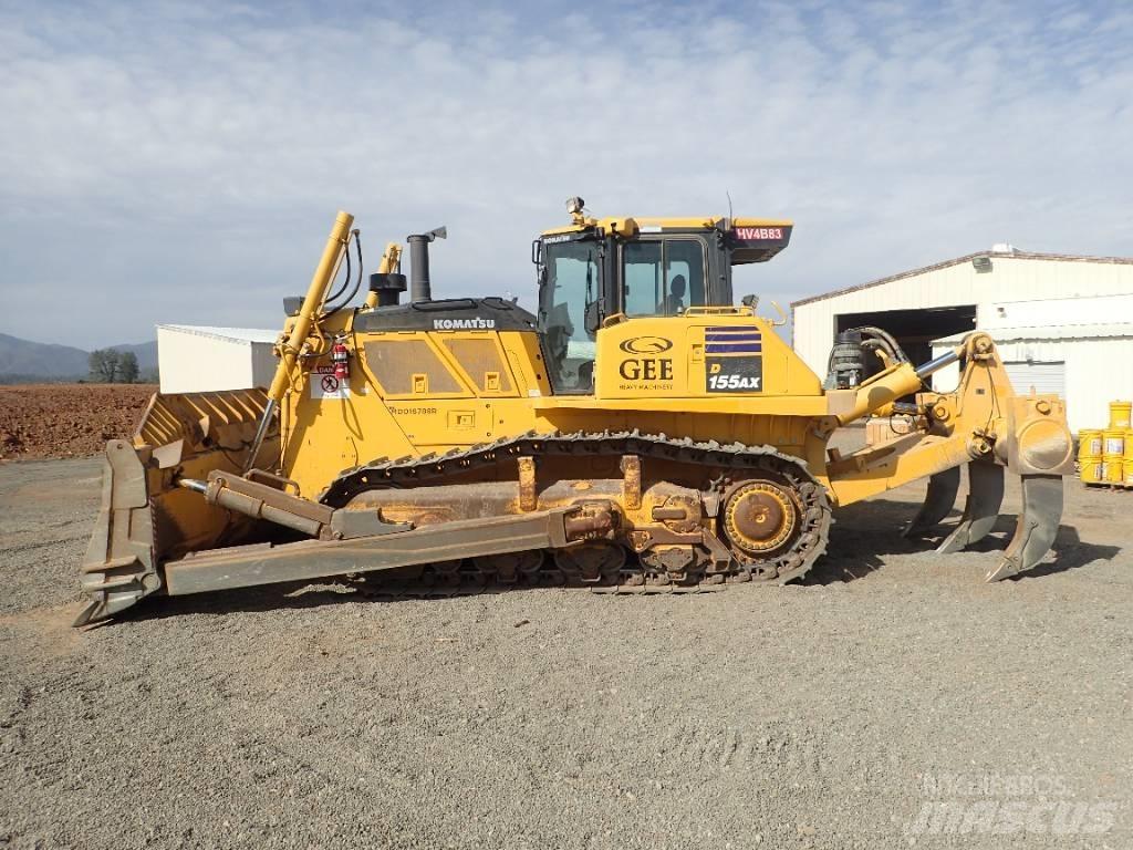 Komatsu D155AX-8 Buldožerji goseničarji