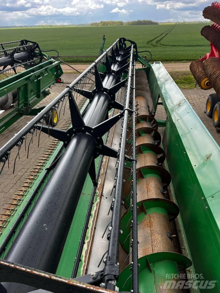 John Deere 630 R Rezalne glave za kombajne