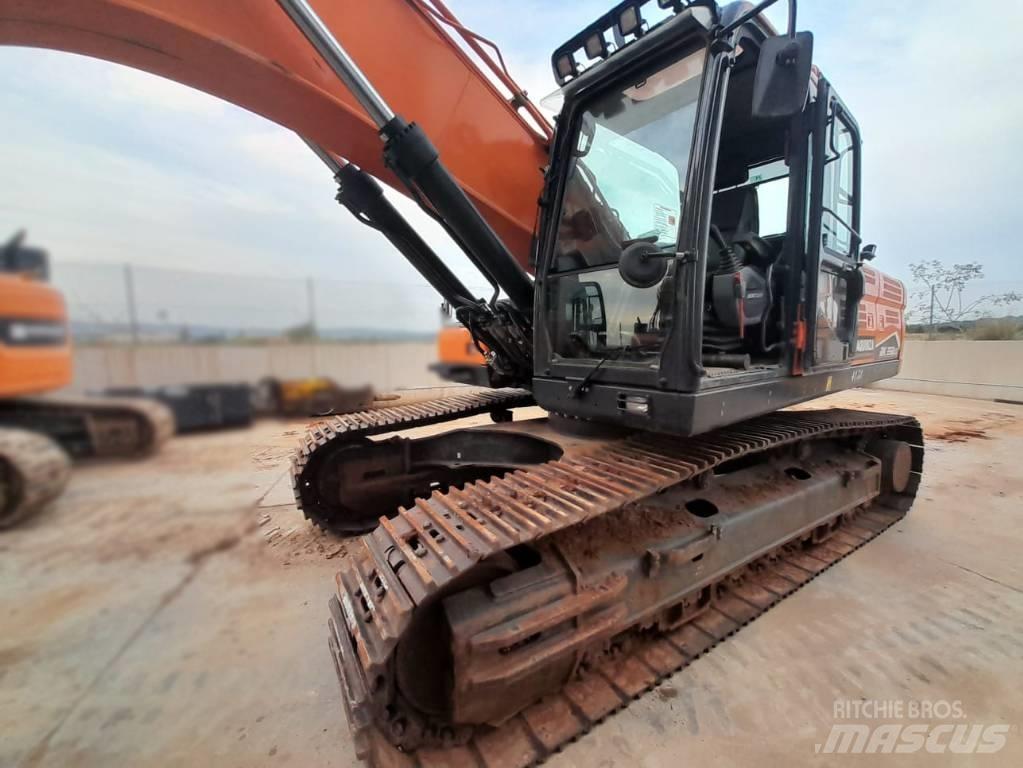 Doosan DX 350 LC-7 Bagri goseničarji