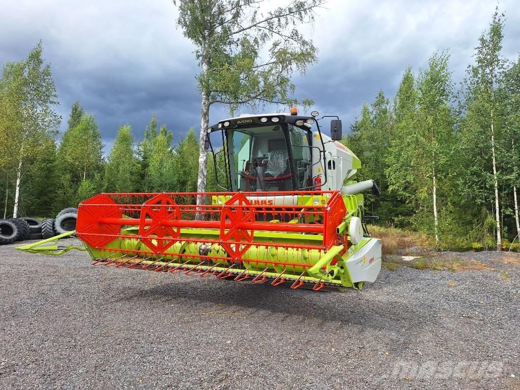 CLAAS Avero 240 Kombajni