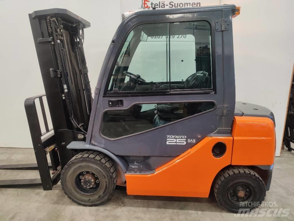 Toyota 02-8 FDF25 Dizelski viličarji