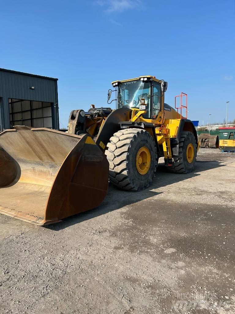 Volvo L 260 H Kolesni nakladalci