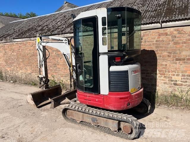 Takeuchi TB 23 R Mini bagri <7t