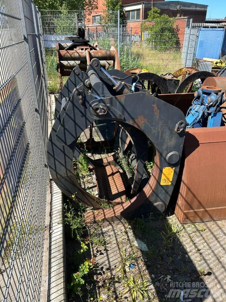 Volvo BM Holzgreifer Bagri za prekladanje primarnih/sekundarnih surovin
