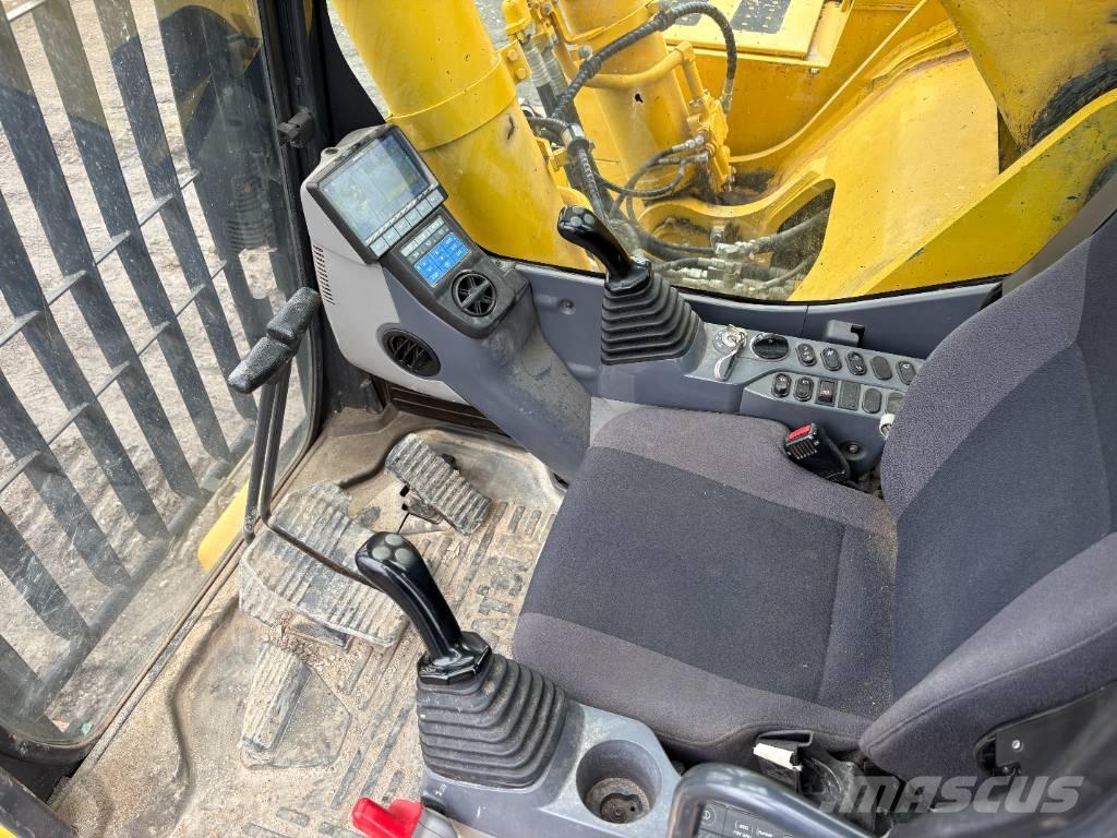 Komatsu PC700LC-11 Bagri goseničarji