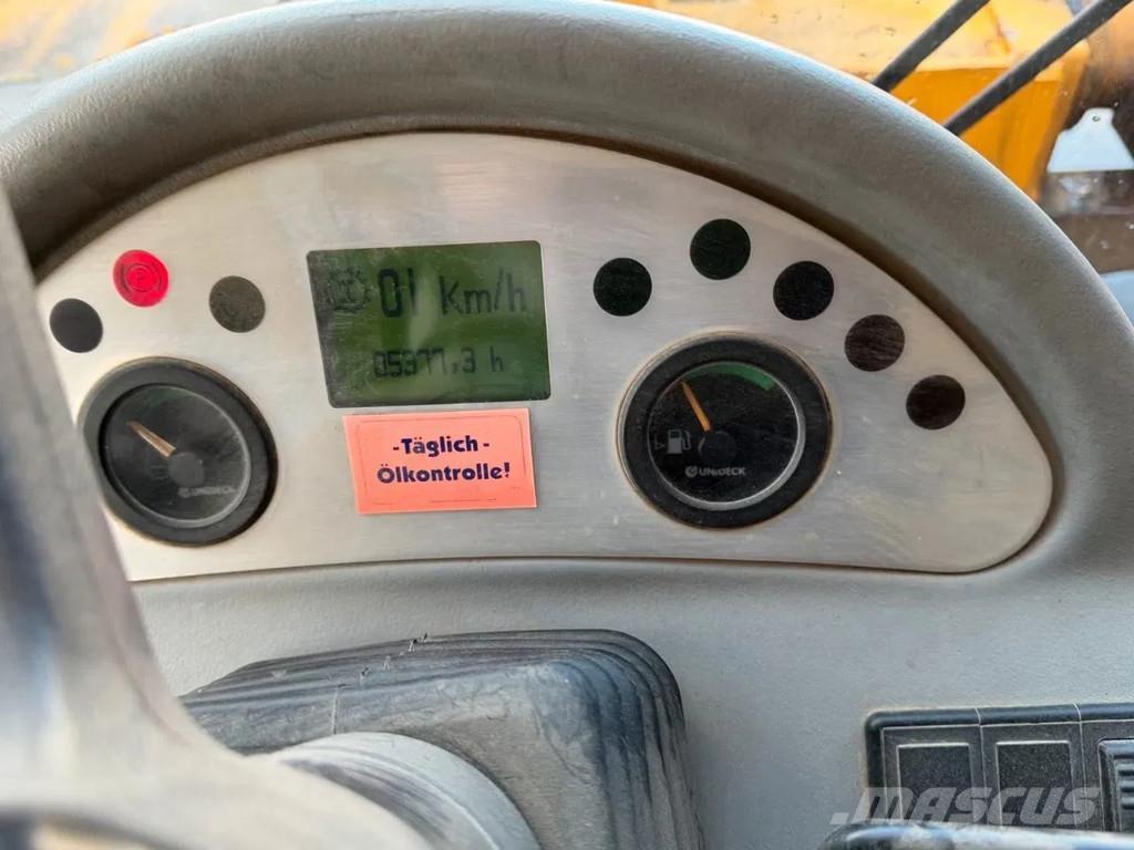 Terex TL 80 Kolesni nakladalci