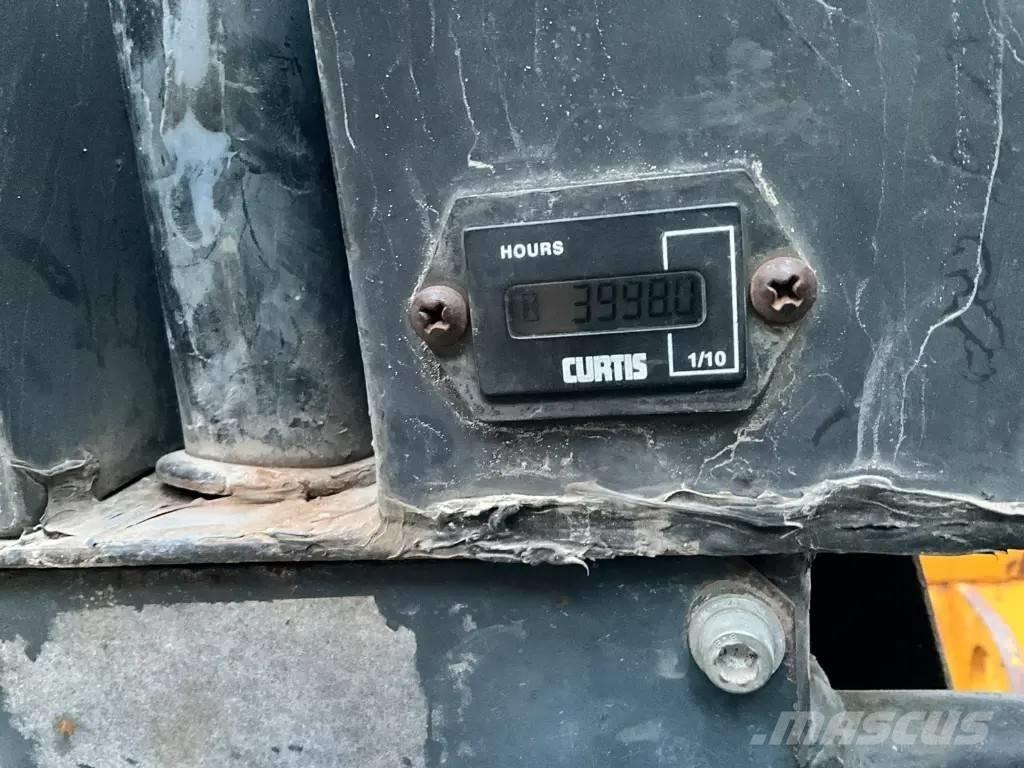Terex PS 5000 Zglobni demperji
