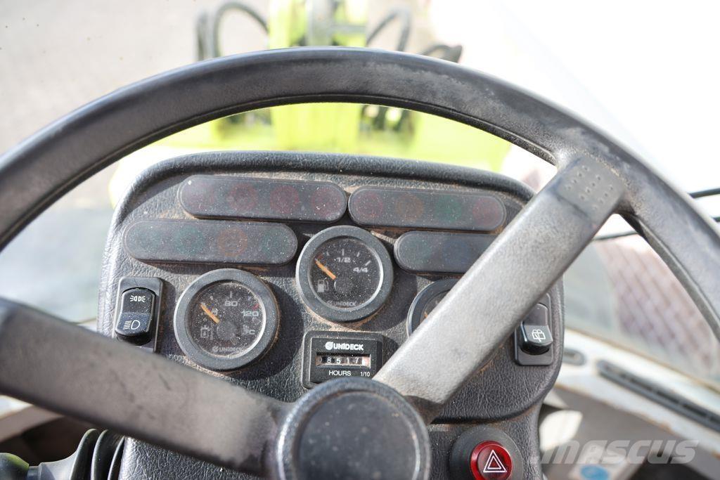 Paus SL755 Kolesni nakladalci