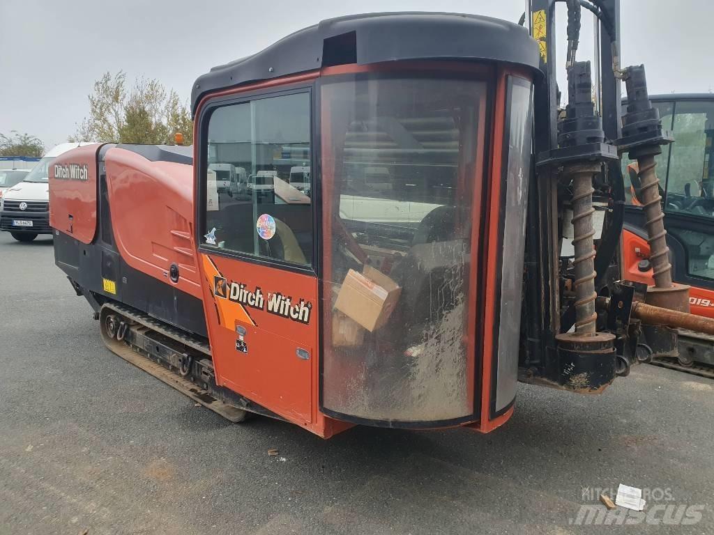 Ditch Witch JT 30 AT Oprema za vodoravno smerno vrtanje