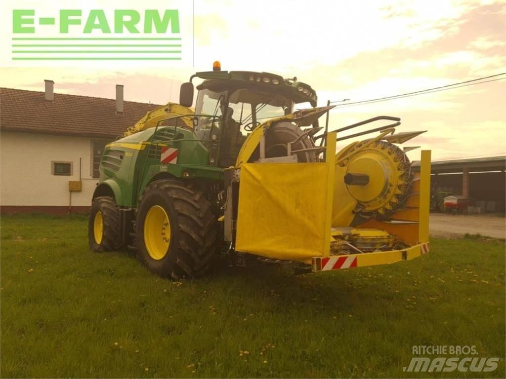 John Deere 8600 i Stroji za krmo na lastni pogon