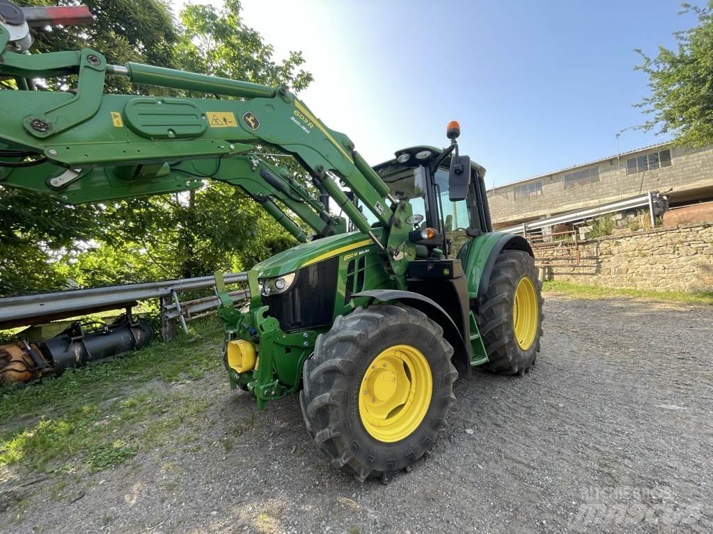 John Deere 6120 M Traktorji