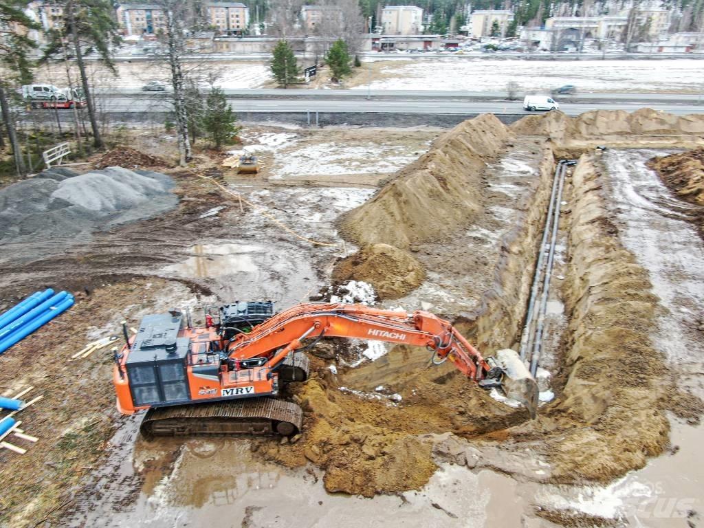 Hitachi ZX530LCH-7 Bagri goseničarji
