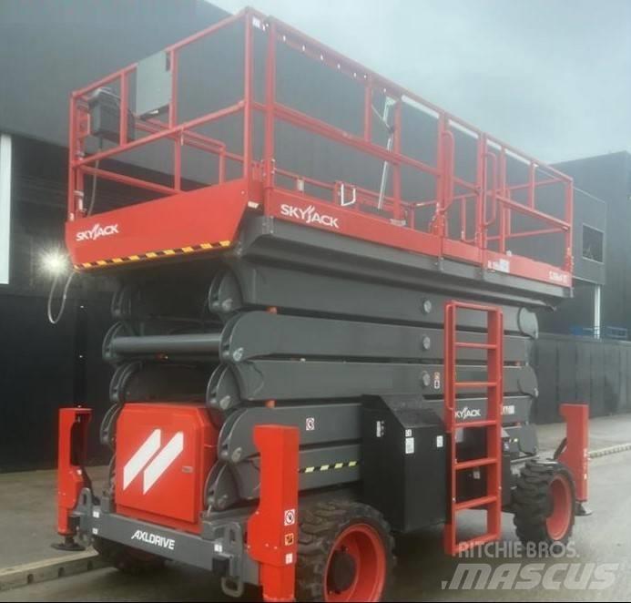 SkyJack SJ9664RT Škarjaste dvižne ploščadi