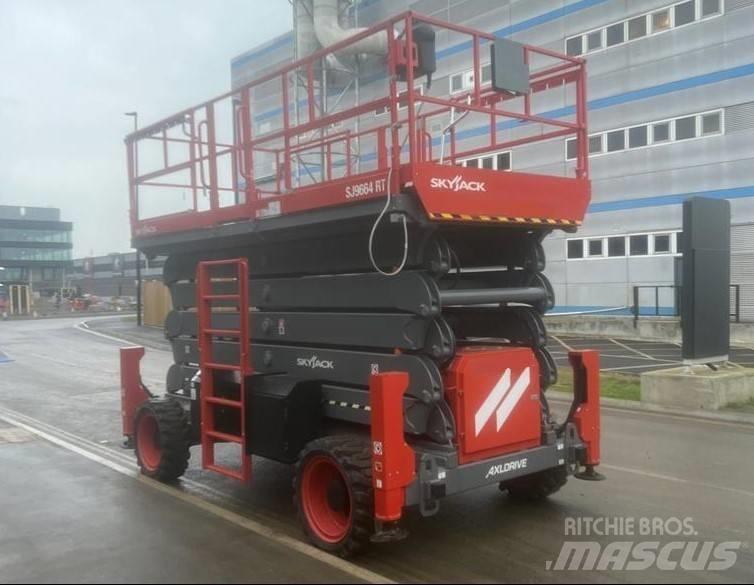 SkyJack SJ9664RT Škarjaste dvižne ploščadi