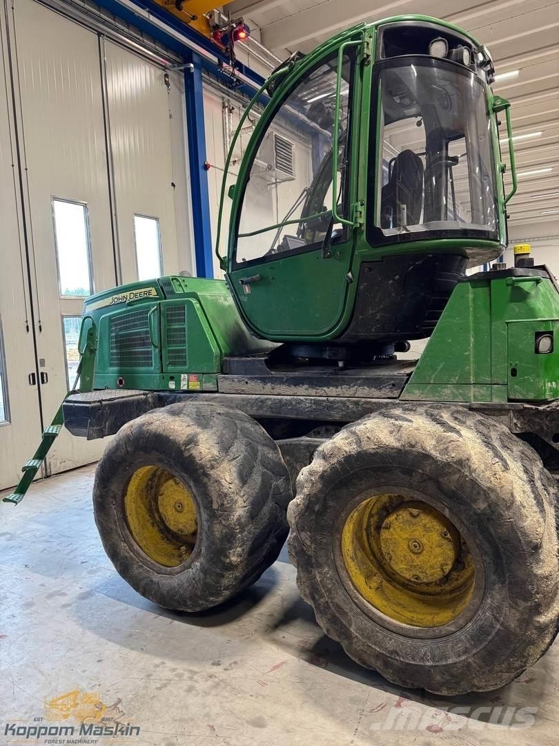 John Deere 1210E Forwarderji