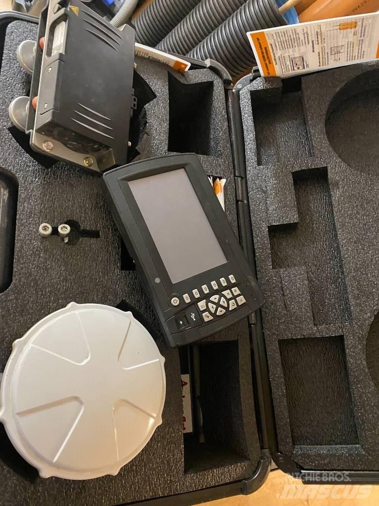 Trimble CB460 vals Instrumenti, merilna in avtomatizacijska oprema