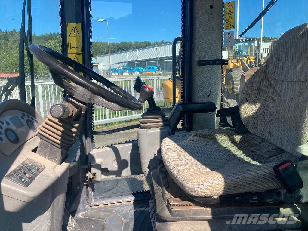 Terex TL 80 Kolesni nakladalci