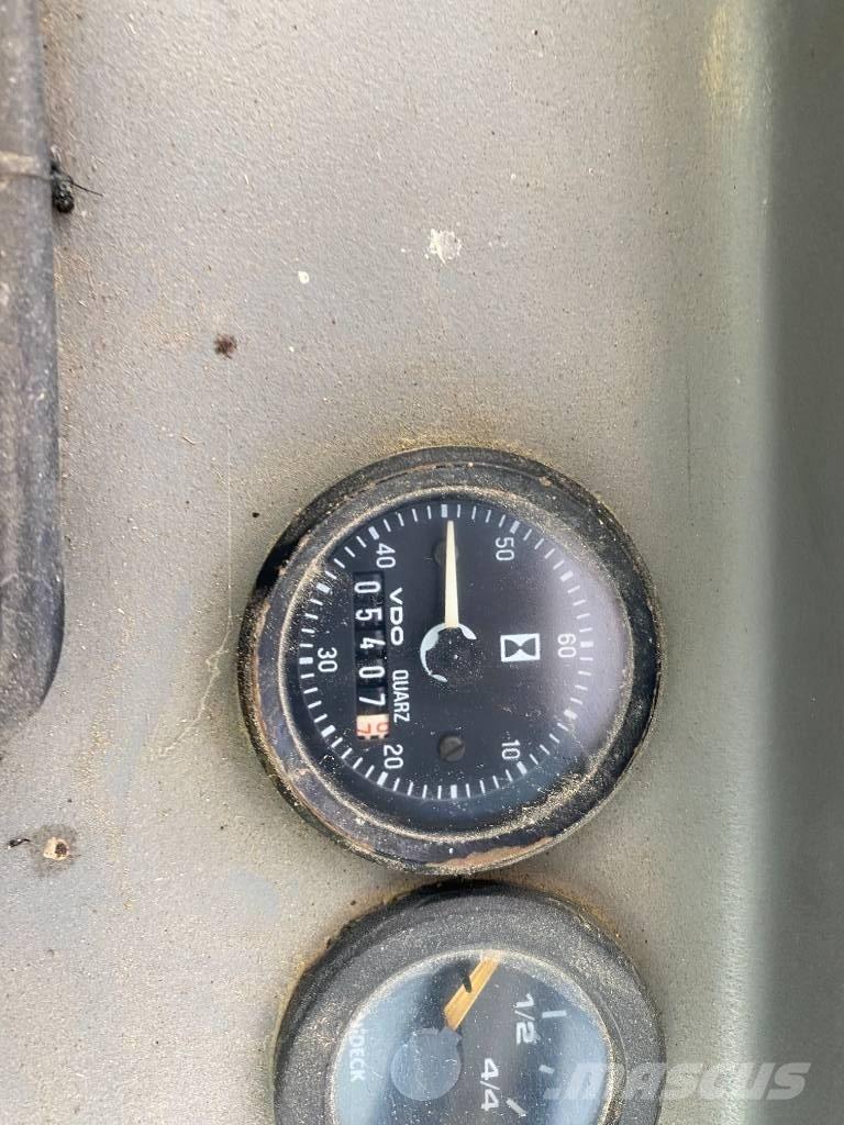 Schaeff SKL 823 Kolesni nakladalci