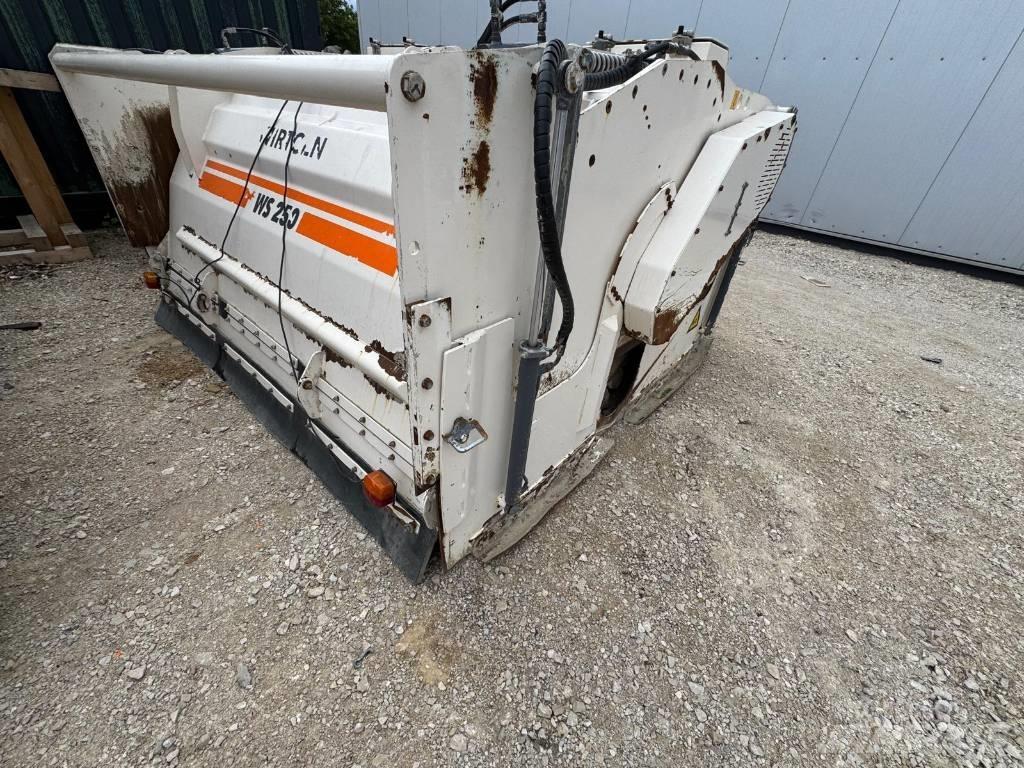 Wirtgen WS 250 Stroji za recikliranje asfalta