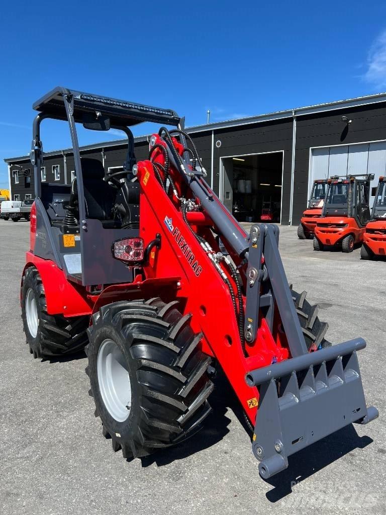 Flexitrac 1226 LRF Večnamenski nakladalci