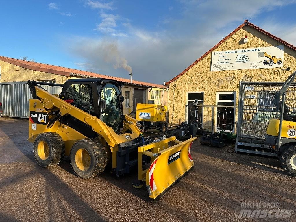 CAT 262 D Skid steer mini nakladalci