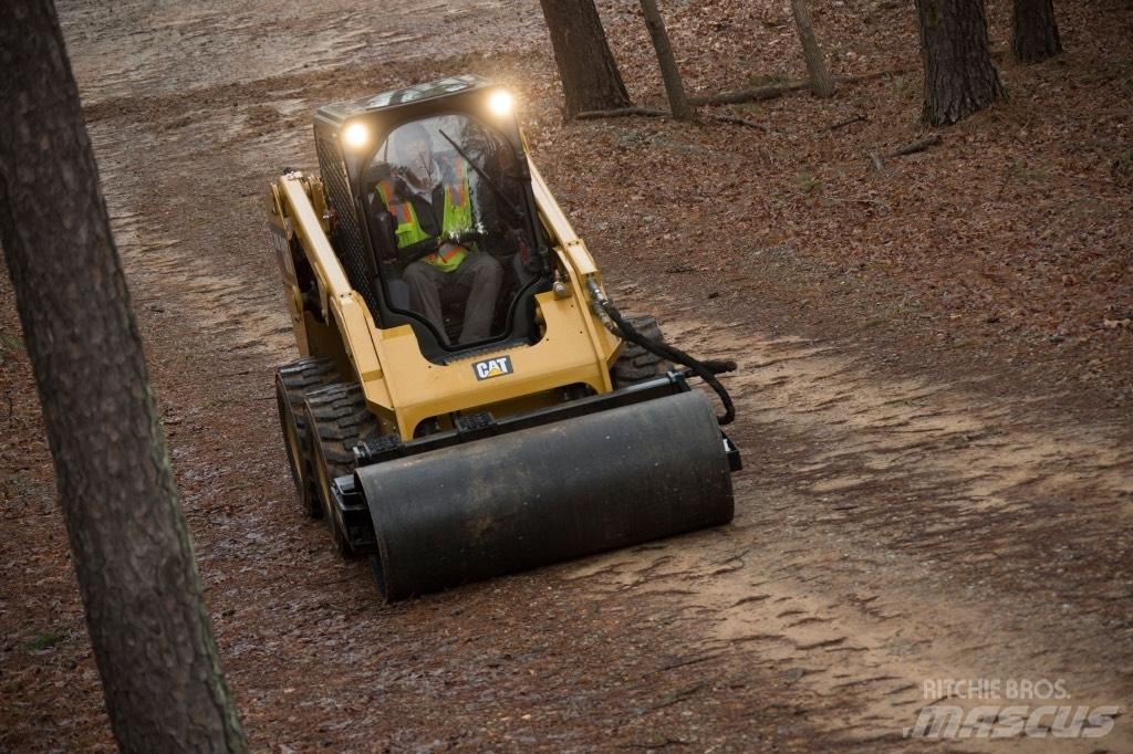 CAT 262 D Skid steer mini nakladalci