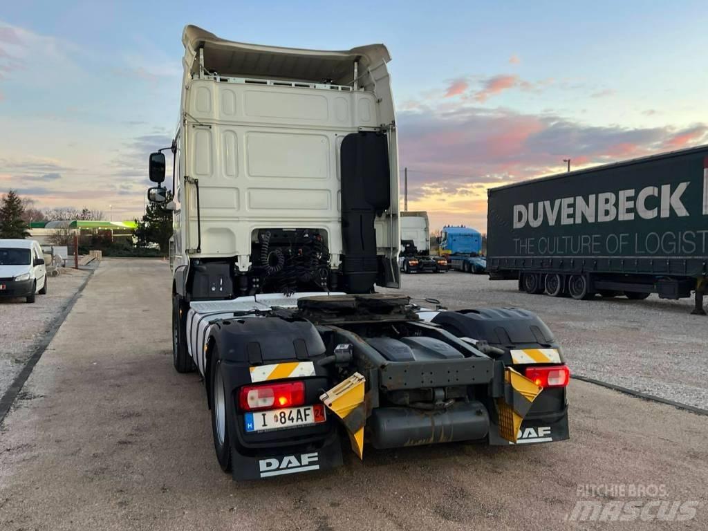 DAF XF Mega 106.46 Vlačilci