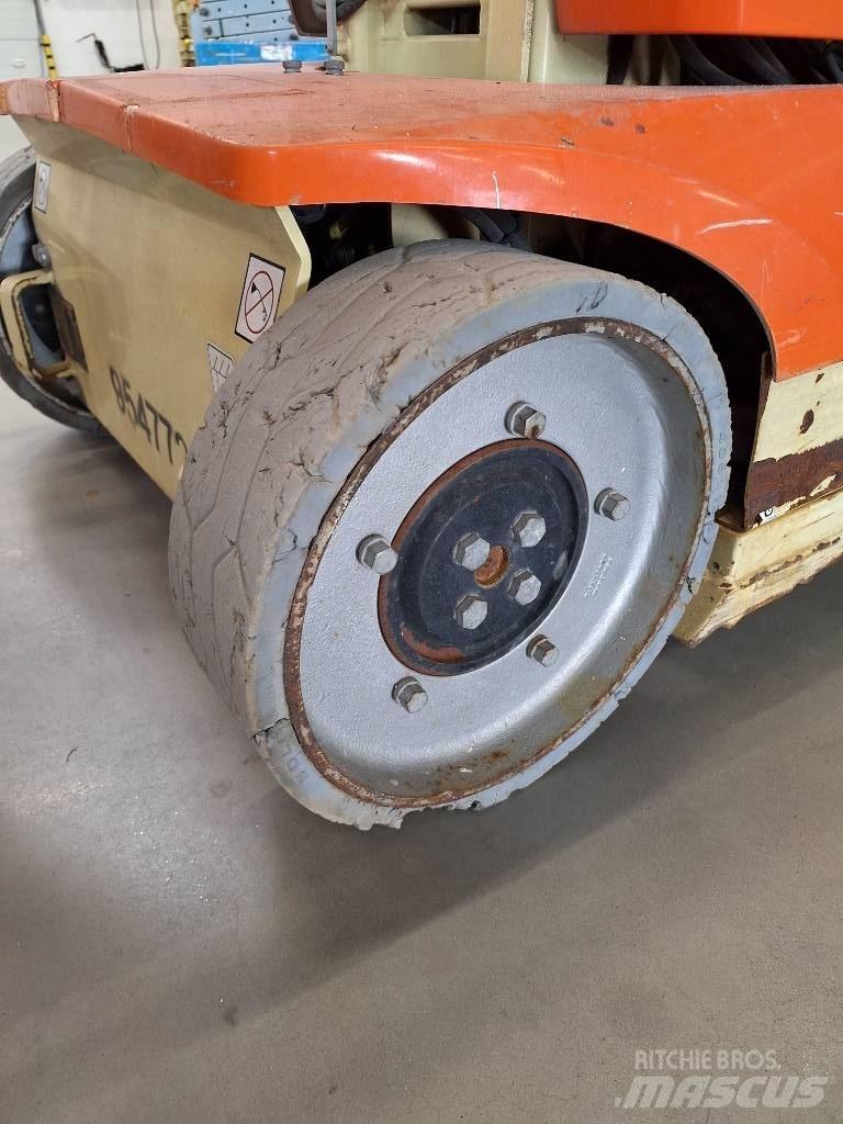JLG Toucan 10 E Vertikalna dvigala