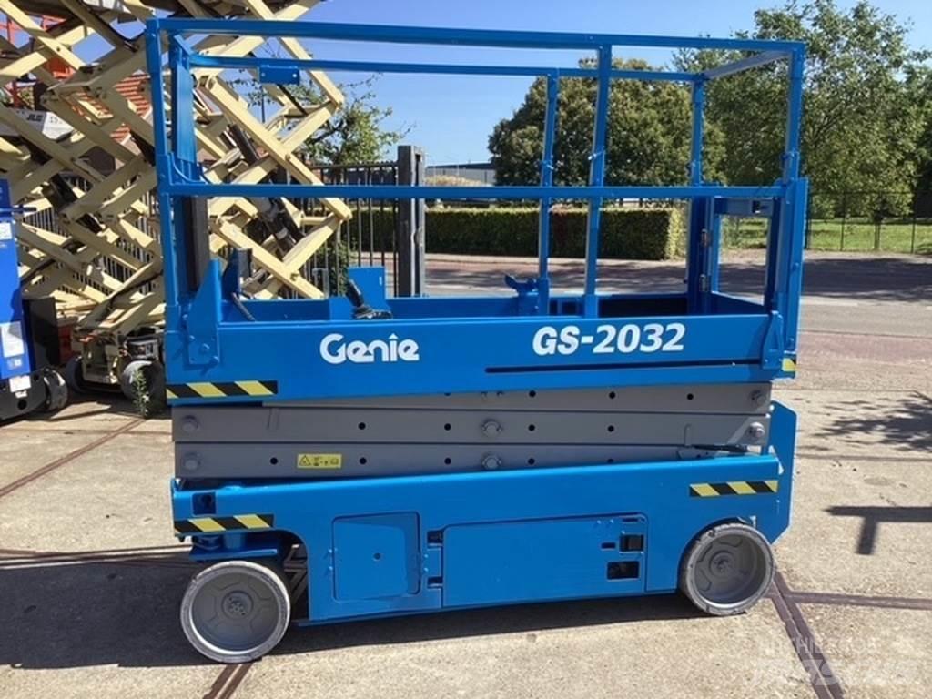 Genie GS2032 Škarjaste dvižne ploščadi
