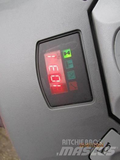 BT SWE 080L Ročni električni viličar