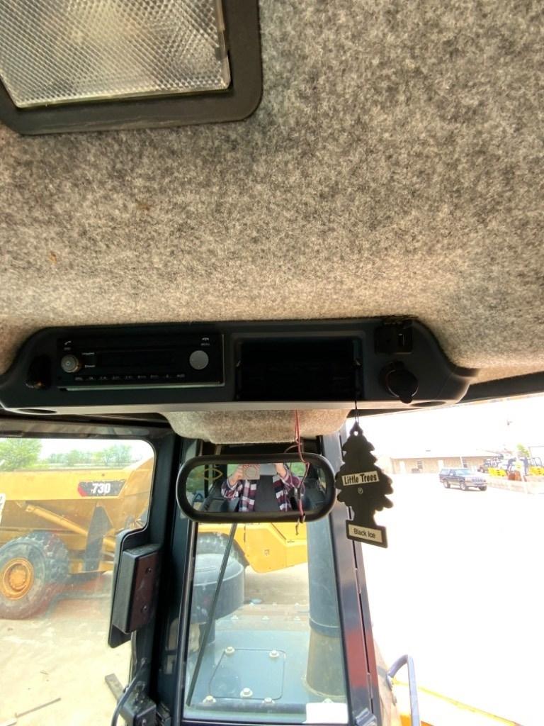 DEERE 750K Buldožerji goseničarji