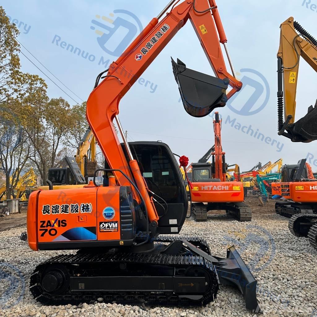Hitachi ZX70 Mini bagri <7t
