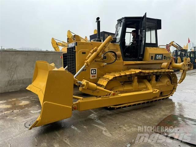 CAT D 7 G Buldožerji goseničarji