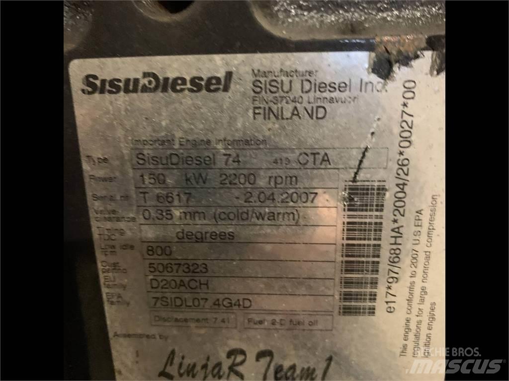 Sisu 74CTA Motorji