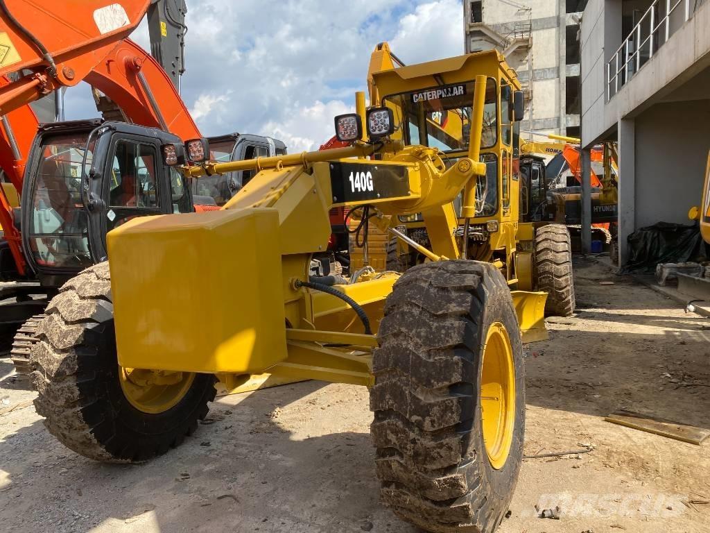 CAT 140 G Grederji