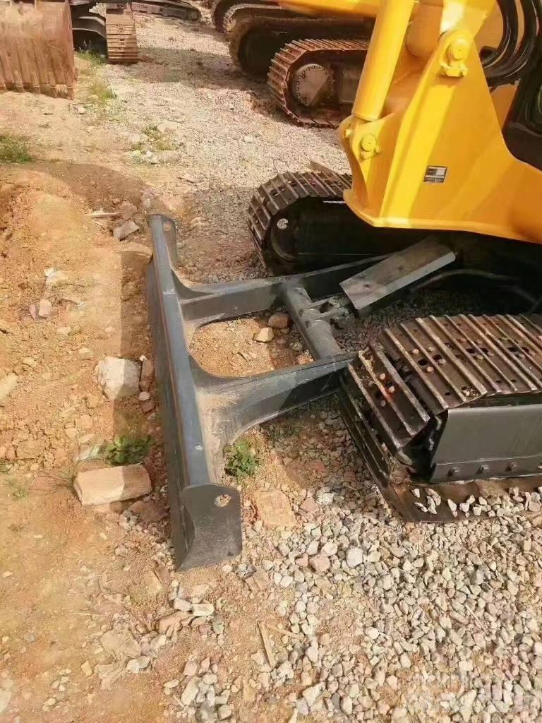 Komatsu PC 56 Mini bagri <7t
