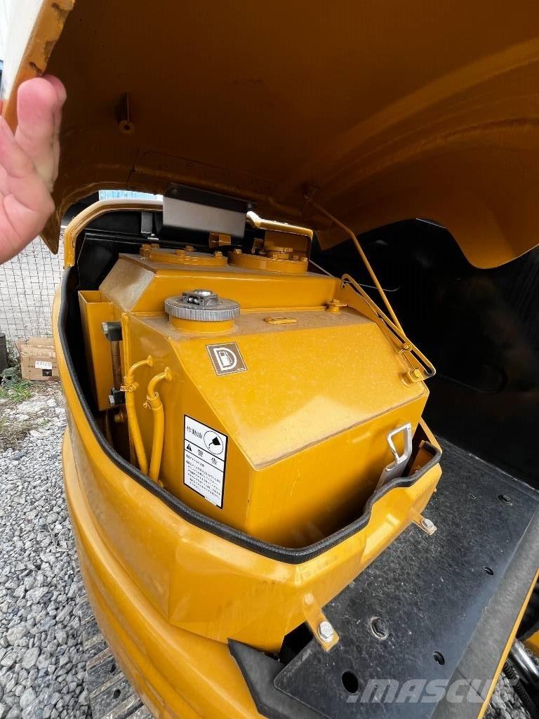 CAT 304 CR Mini bagri <7t