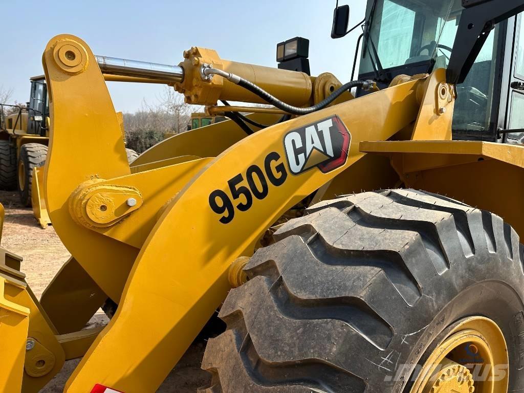 CAT 950G Kolesni nakladalci