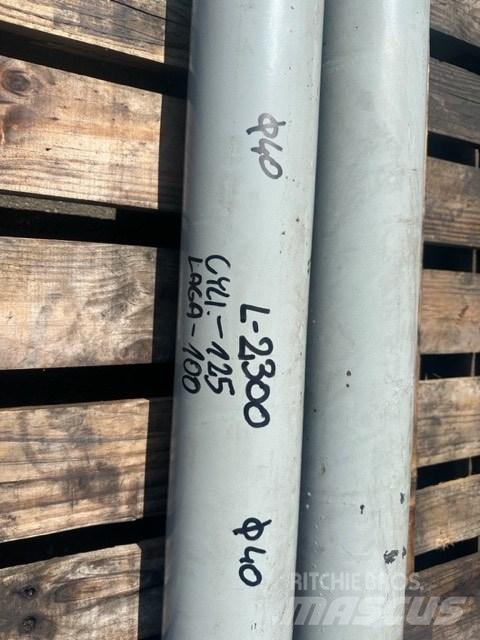 SkyJack SJ 8831 Škarjaste dvižne ploščadi