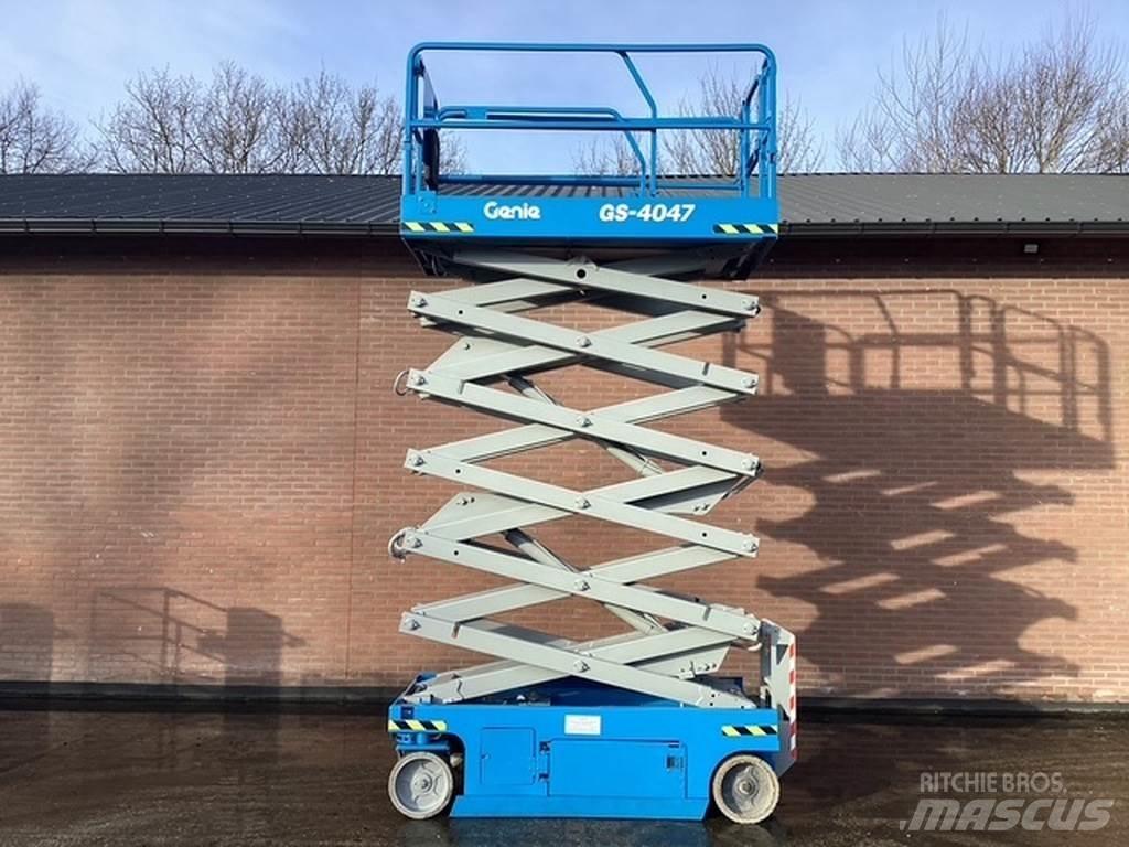 Genie GS4047 Škarjaste dvižne ploščadi